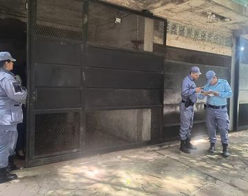 Femicidio de Cecilia: custodian la casa de los Sena a la espera del veredicto