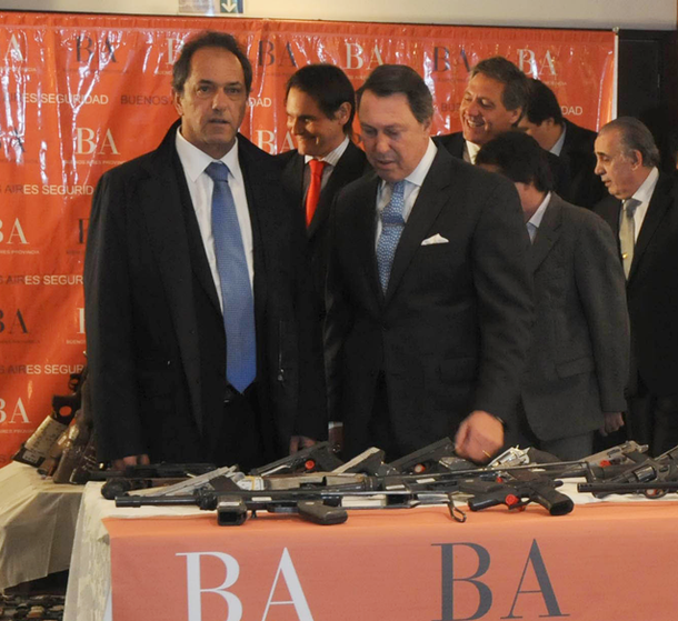 Scioli presenta un proyecto para combatir las entraderas