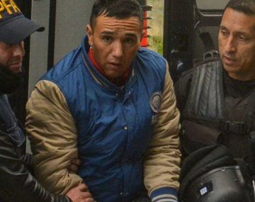 Quién es y qué hizo el preso que encontraron besándose con una jueza en Chubut