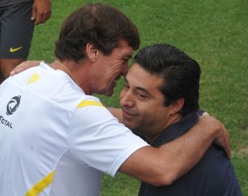 Angelici le ofrecerá a Falcioni seguir en Boca seis meses más