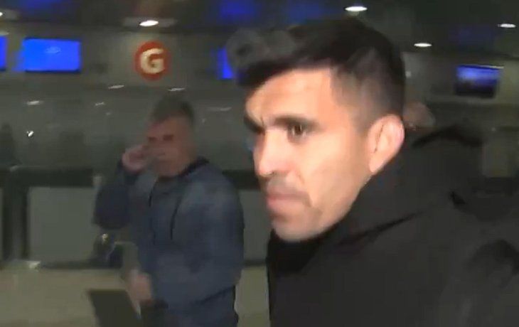 El Huevo Acuña llegó al país y habló como jugador de River: Estoy contento