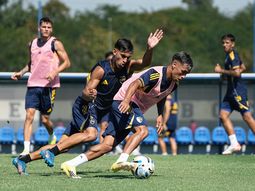 Boca llega diezmado a Liniers: los tres delanteros disponibles para Úbeda ante Vélez