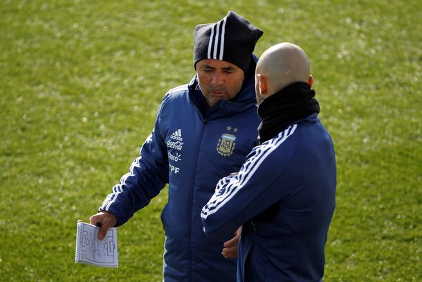 ¿Servirá? El plan de Jorge Sampaoli para intentar ganarle a España