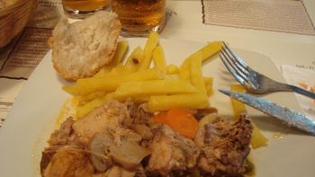 su marido le reclamo que la comida estaba fria y se pego un tiro su marido le reclamo que la comida estaba fria y se pego un tiro