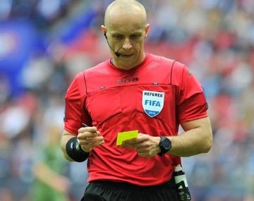 Un polaco dirigirá el primer partido de Argentina en el Mundial