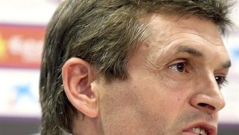 vilanova deja el barca: es un golpe durisimo para nosotros vilanova deja el barca: es un golpe durisimo para nosotros