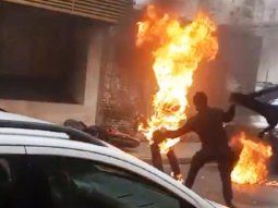 Pergamino: un hombre se prendió fuego en la puerta de la fiscalía