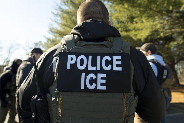 Estados Unidos: Migraciones detuvo a un argentino con residencia legal