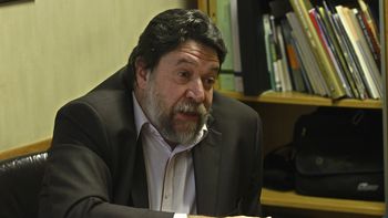 la suba del dolar paralelo responde a la decision oficial de devaluar la suba del dolar paralelo responde a la decision oficial de devaluar