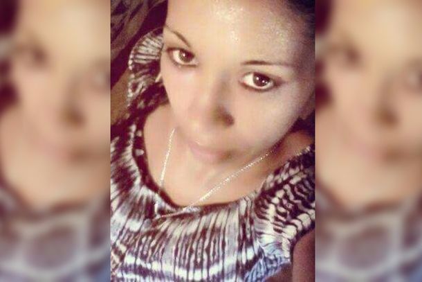 Hallan asesinada a golpes a una joven y buscan a su pareja como presunto autor del femicidio