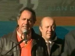 a las empresas privadas les interesa el balance economico, no el social a las empresas privadas les interesa el balance economico, no el social