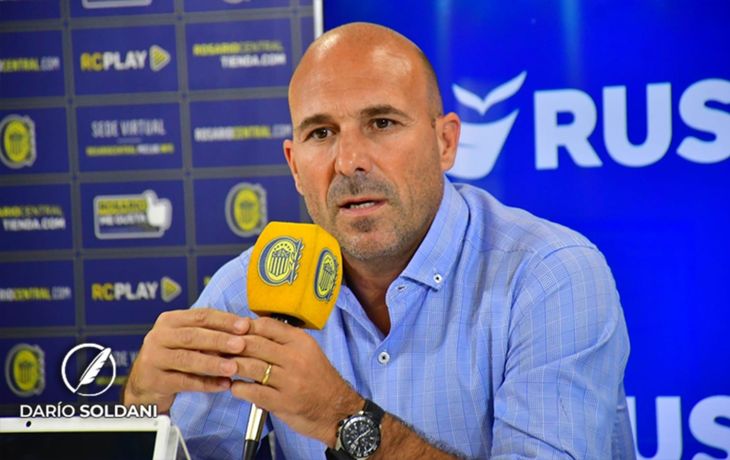 Gonzalo Belloso ratificó a Jorge Almirón en Rosario Central: Hasta mi mamá me pide que lo eche pero...