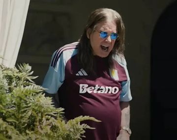 Murió Ozzy Osbourne: su pasión por Aston Villa y el emotivo vínculo con Dibu Martínez