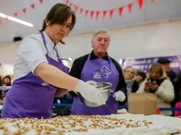 Las lluvias pararon la fiesta en la que iban a cocinar el postre Balcarce más largo del mundo: cuándo se hace Las lluvias pararon la fiesta en la que iban a cocinar el postre Balcarce más largo del mundo: cuándo se hace