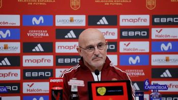 la tensa reaccion del dt de espana tras una pregunta polemica por el debut de joan garcia la tensa reaccion del dt de espana tras una pregunta polemica por el debut de joan garcia