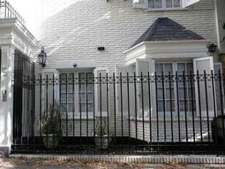 Esta es la casa de la funcionaria provincial