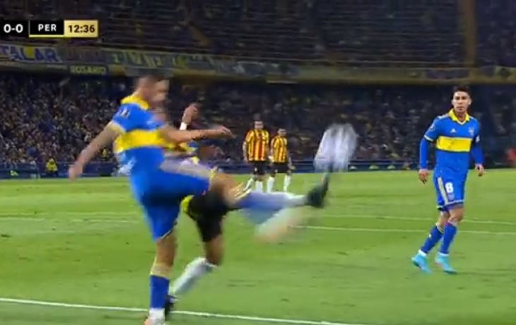 Polémica en la Bombonera: ¿era penal para Deportivo Pereira?