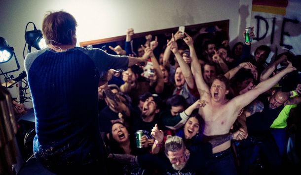 Die Toten Hosen tocó en la casa de un fanático en Vicente López