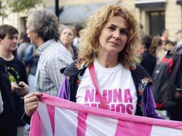 Cruda amenaza a través de Facebook a una escritora por judía y feminista