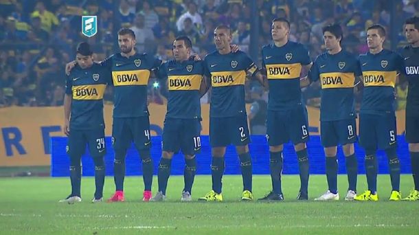 Con gol de Tevez, Boca goleó a Banfield y se metió en octavos de la Copa