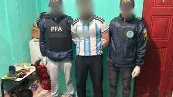 Cayó el Chacal Giaraní Cayó el Chacal Giaraní