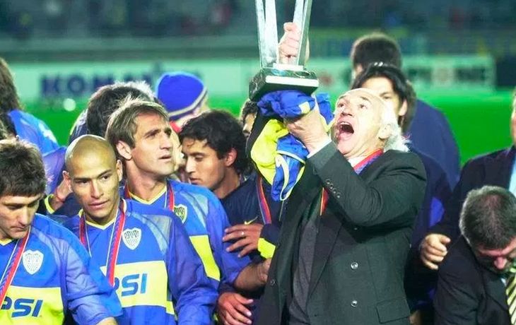 Cascini llamó monitos a los hinchas brasileños