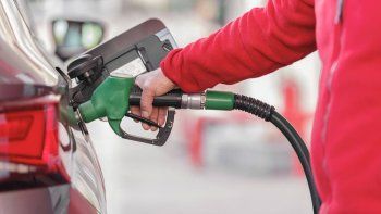 suben los impuestos a los combustibles liquidos y se espera el impacto en los precios en surtidor suben los impuestos a los combustibles liquidos y se espera el impacto en los precios en surtidor