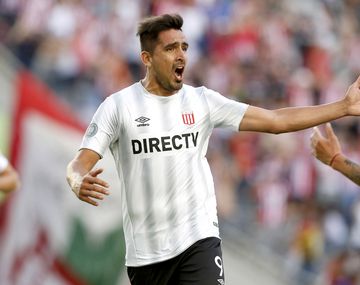 Lucas Viatri le dio la victoria a Estudiantes sobre Colón en La Plata