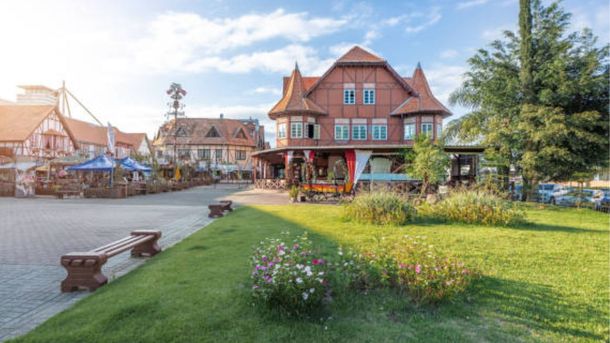 Esta bello pueblo cervecero es perfecto para descansar en medio de la naturaleza. 