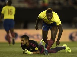 relator ecuatoriano se quebro con los goles contra argentina relator ecuatoriano se quebro con los goles contra argentina