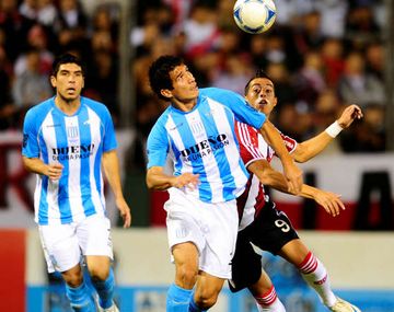 Racing venció a River y se quedó con un título de verano