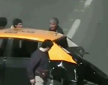 Un DT argentino chocó