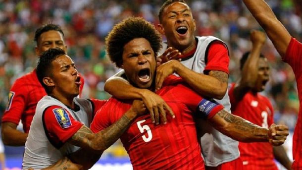 El festejo de Panamá que entra al Mundial con un gol que no fue