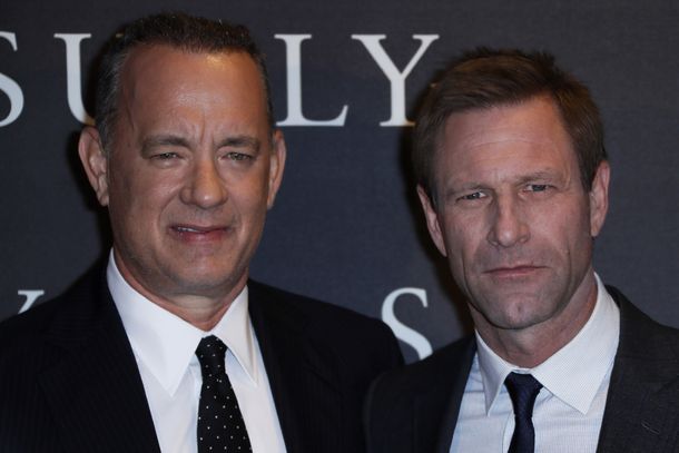 Tom Hanks y Aaron Eckhart en la premiere