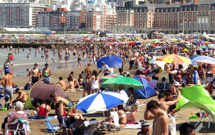 Mar del Plata, a la espera de más de turistas