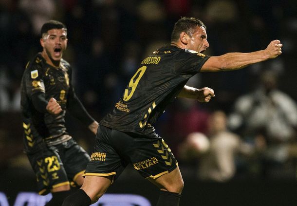 Platense 2-1 Godoy Cruz: goles y penal de Mauro Zárate
