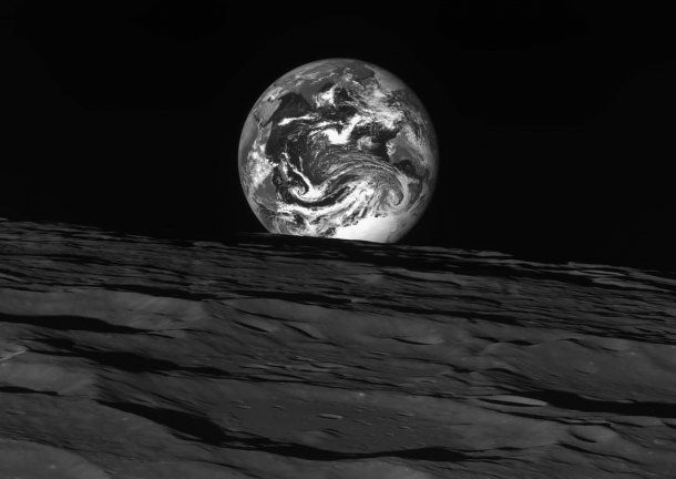La primera sonda lunar de Corea del Sur emitió imágenes de la Luna y la Tierra