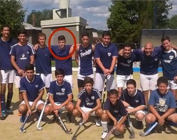 Amistoso fatal: jugador de hockey muere tras recibir un palazo en el pecho