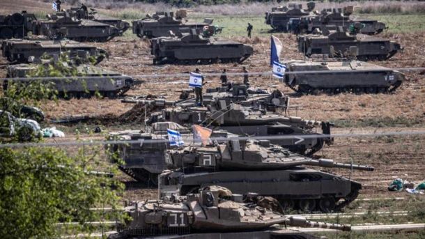 Israel prepara una incursión en Gaza: el ejército aguarda la decisión política