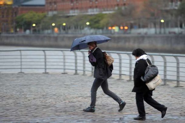 Lanzan un alerta por probables tormentas fuertes y granizo
