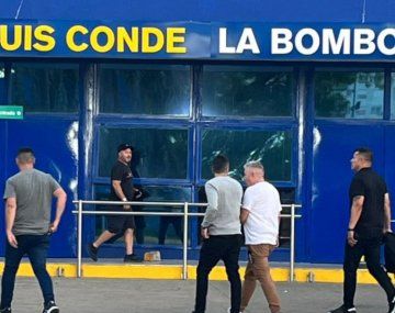 Boca ya juega con su nuevo entrenador en la cancha