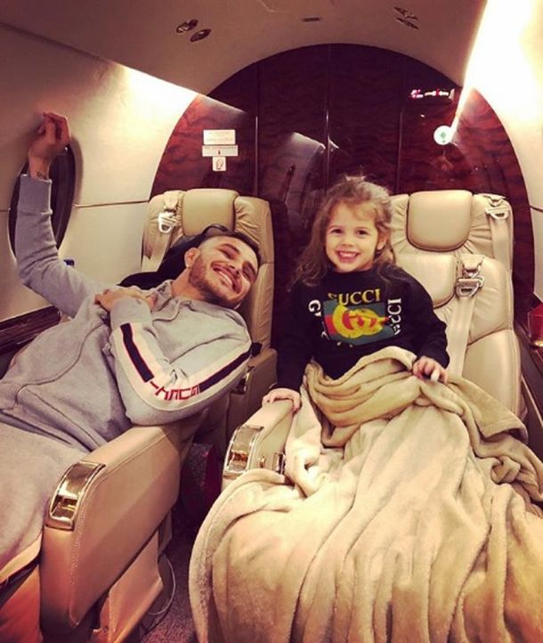 Mauro Icardi en avión privado - Crédito: Instagram @mauroicardi