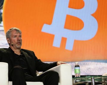 Un multimillonario tech propuso que Argentina adopte el Bitcoin