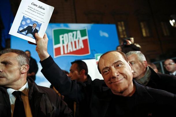El Senado italiano expulsó a Silvio Berlusconi del cuerpo