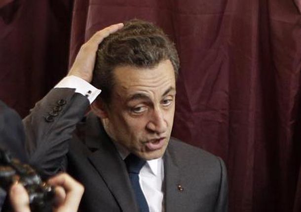 Allanaron el domicilio de Nicolás Sarkozy por un escándalo de corrupción