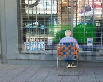 La verdad del abuelo que miró Argentina-Croacia en soledad