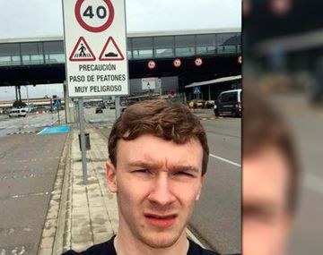 Salió de fiesta y terminó en otro país a las 24 horas