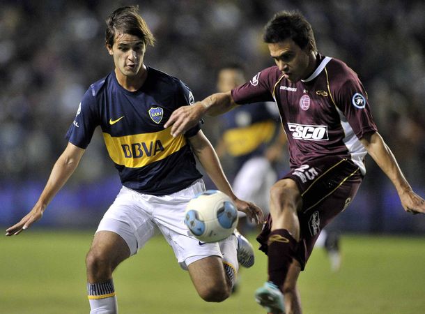 Boca y Lanús igualaron sin goles en un partido opaco