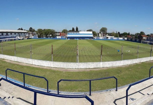 Inédito: club del Ascenso anunció que echa a todo el plantel por notoria falta de actitud