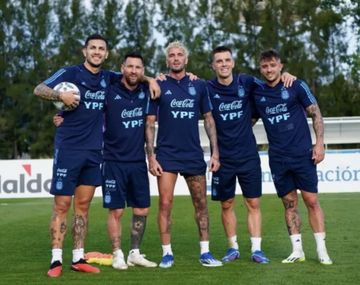 Exjugador de la Selección Argentina recibió cánticos en contra de los hinchas de su equipo